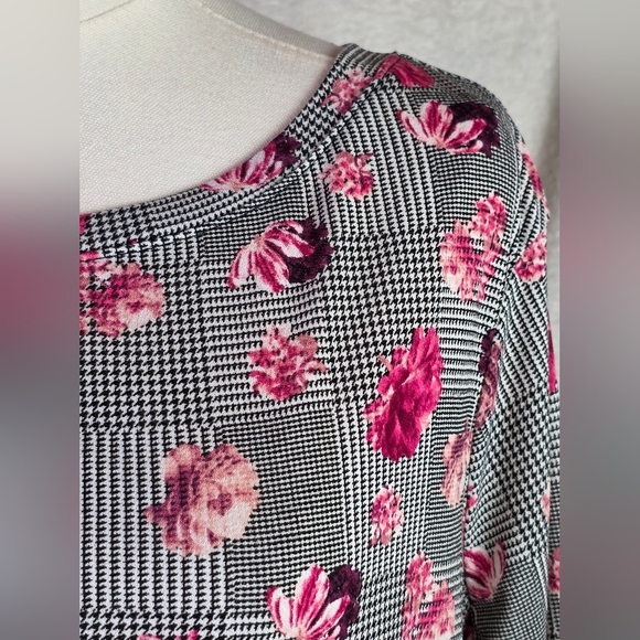 ELLE Pink Floral Houndstooth Long Sleeve Top M Stretch Blouse Workwear - Picture 7 of 9